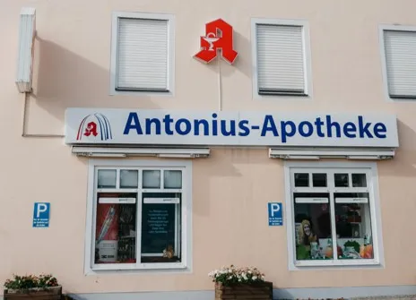 Apotheke außen